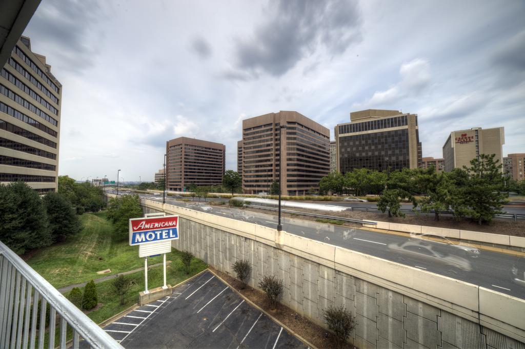 Americana Hotel Arlington Exterior photo