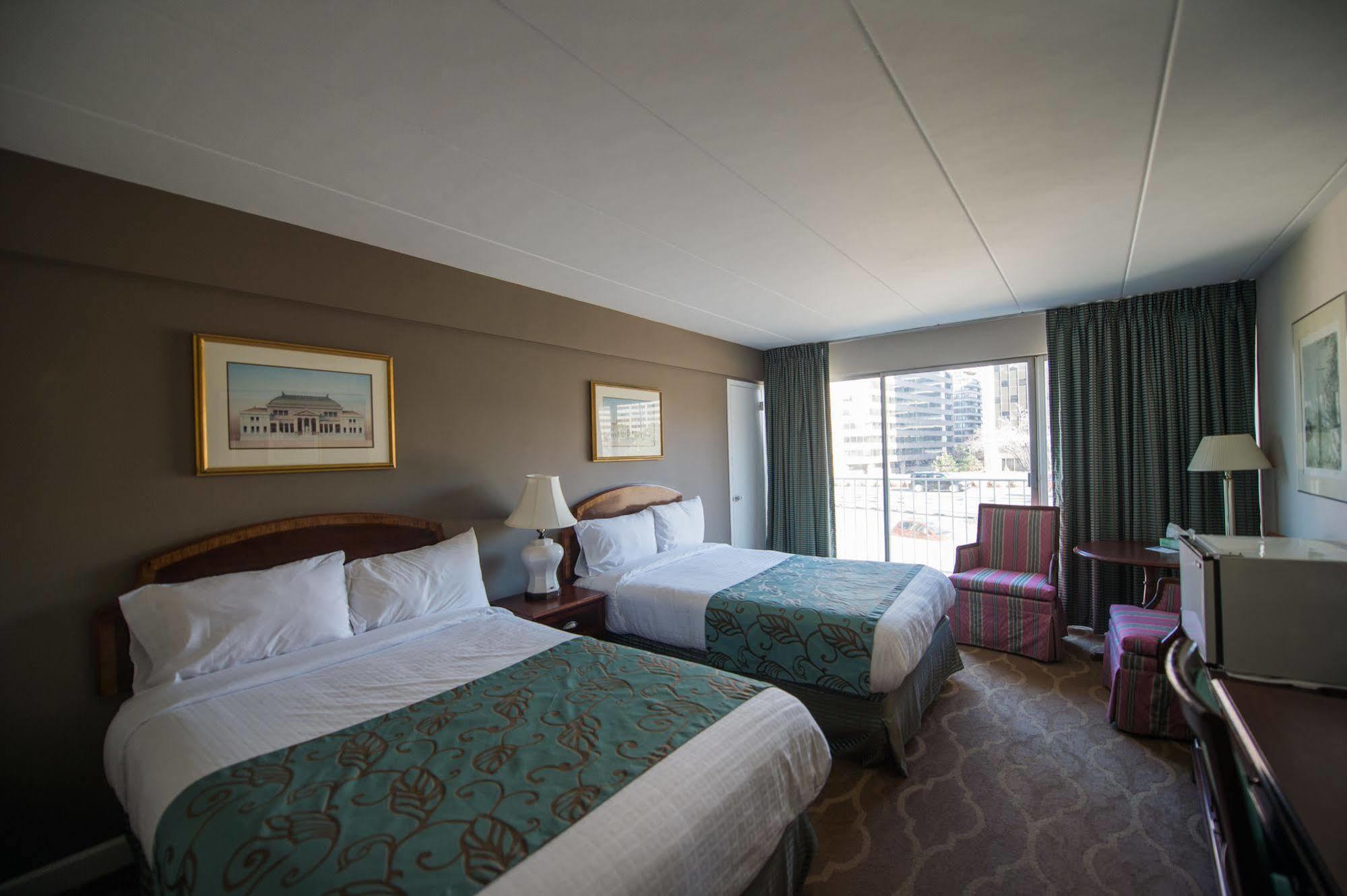 Americana Hotel Arlington Exterior photo